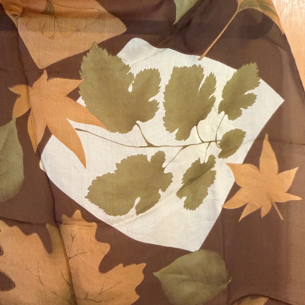Elaine Gold Collection XIIX Silk Scarf Brown Botanical Autumn Leaf Print 21x20 - Picture 4 of 11